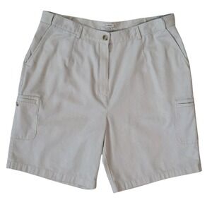 LL Bean‎ Khaki Shorts Womens Size 18
